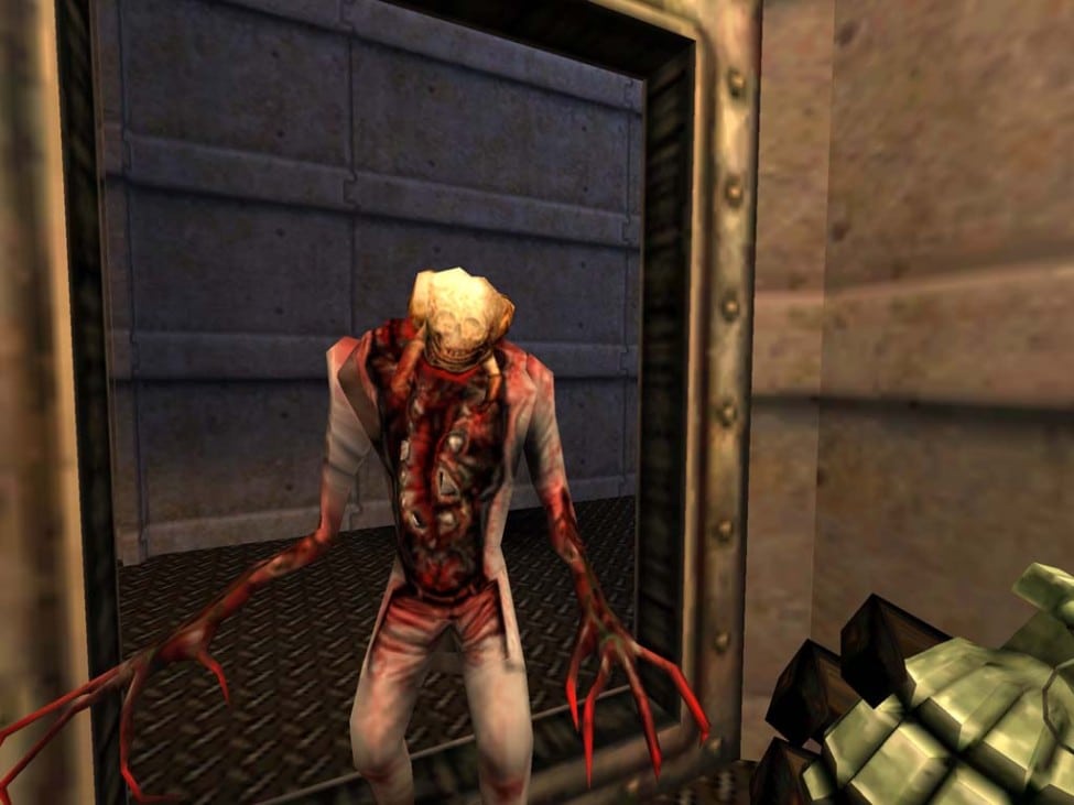 Half-Life Source Screenshot